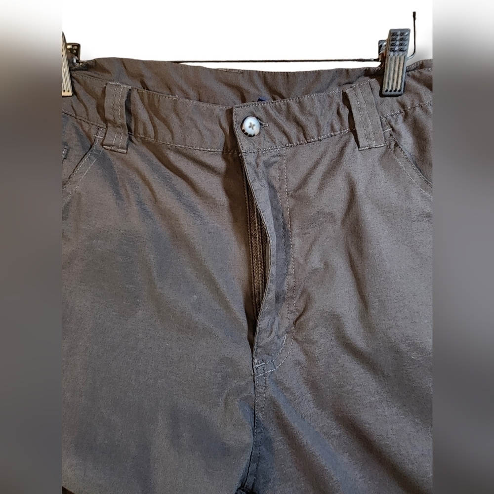 Canyon Creek Mens XL Gray Nylon Convertible Outdoor Pants Zip into Shorts - Picture 6 of 7